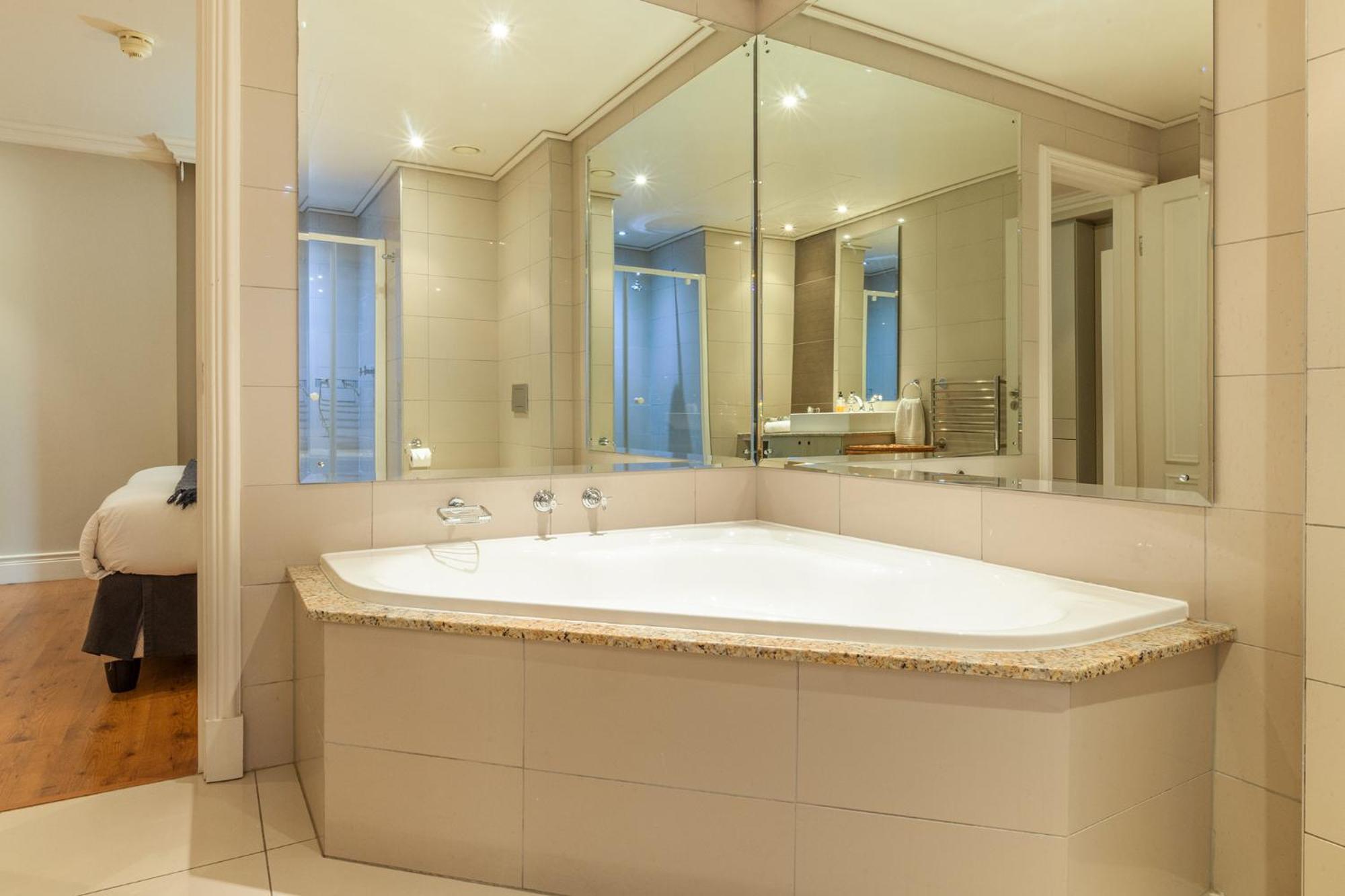 Apartment Cape Royale Luxury By Nivar