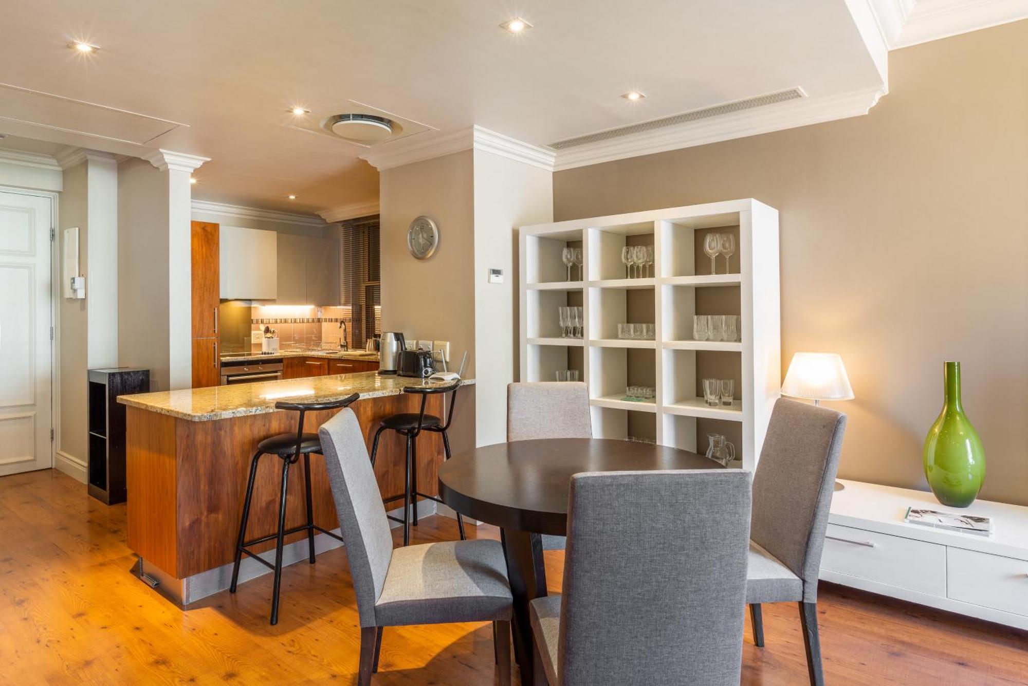 Cape Royale Luxury By Nivar Apartment *