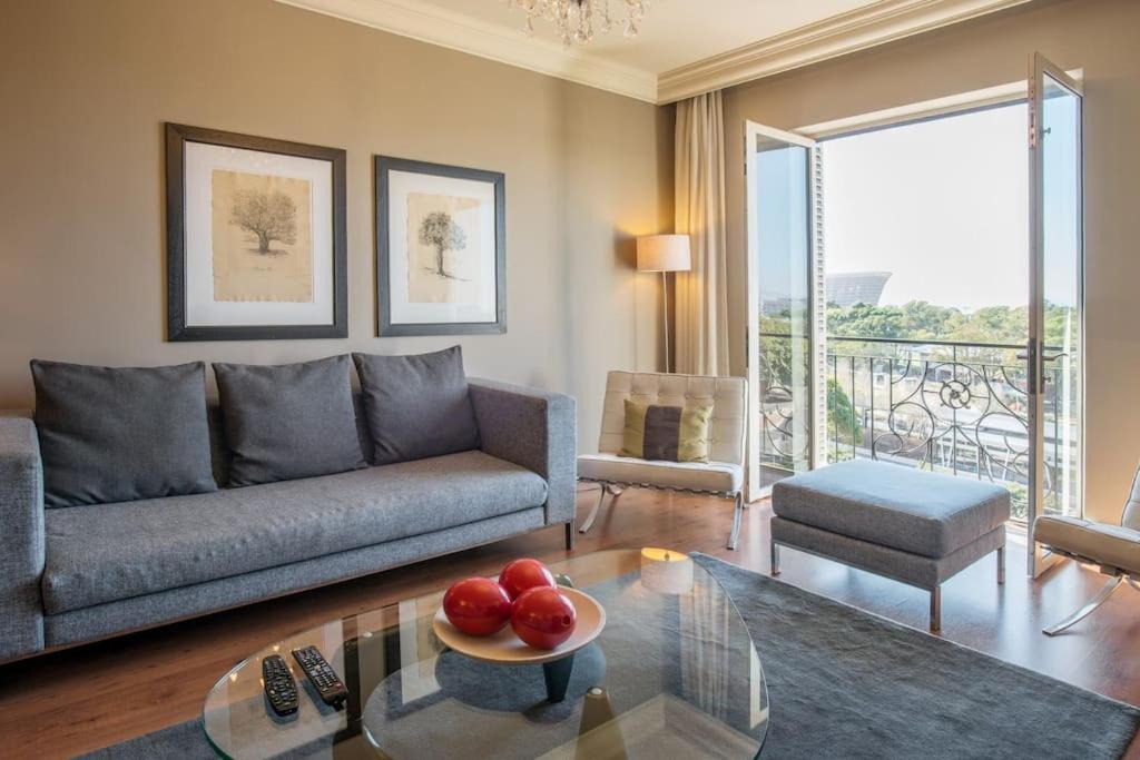 Apartment Cape Royale Luxury By Nivar Cape Town